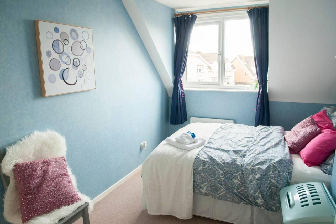 Elegant 3-bed House W Garden Belfast